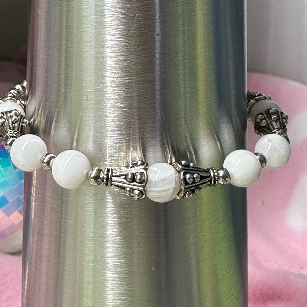 Elegant Silver and White Beaded Bracelet